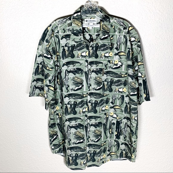 Columbia Other - Columbia Sportswear Large Men's Button Front Collard Shirt Fishing Lure Graphics